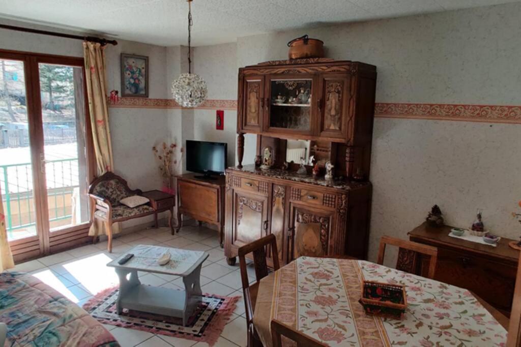 Maison Calme Independante Et Vue Sur Les Montagnes Briançon Dış mekan fotoğraf